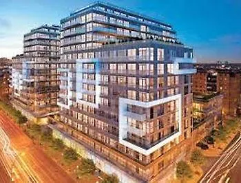 Lifesuites King West Loft Toronto Canada